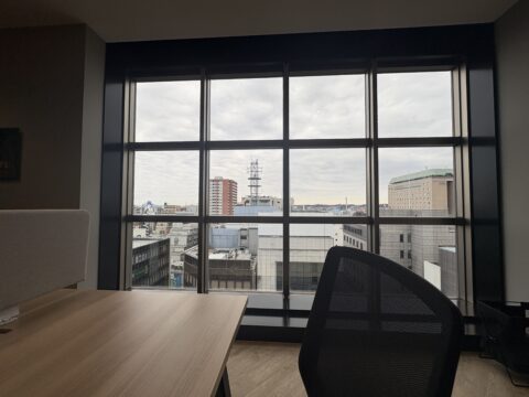 SUGUNI 店内写真3